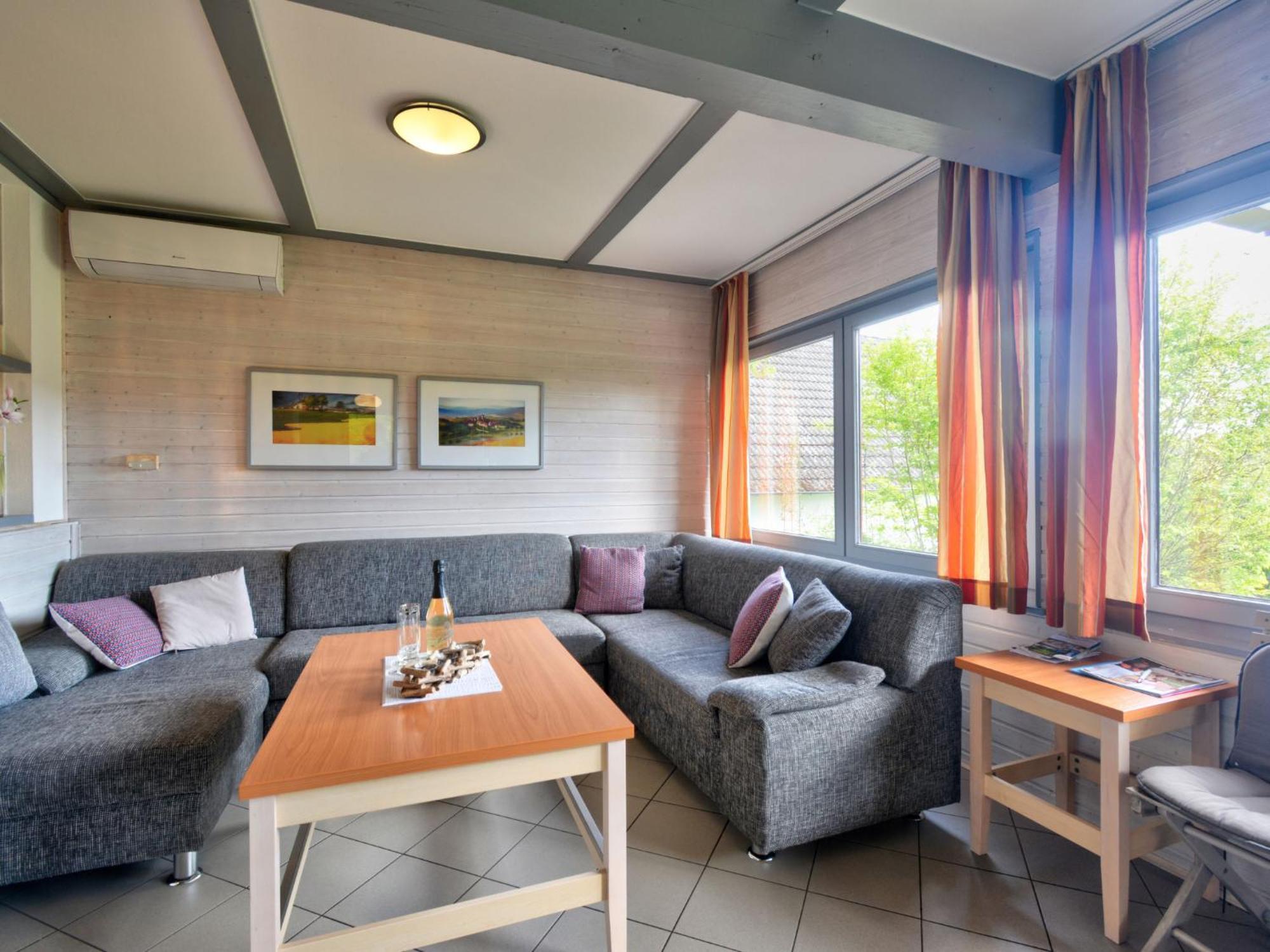 Holiday Home Dorf 2-Haus 68 By Interhome เคียร์ชไฮม์ ภายนอก รูปภาพ