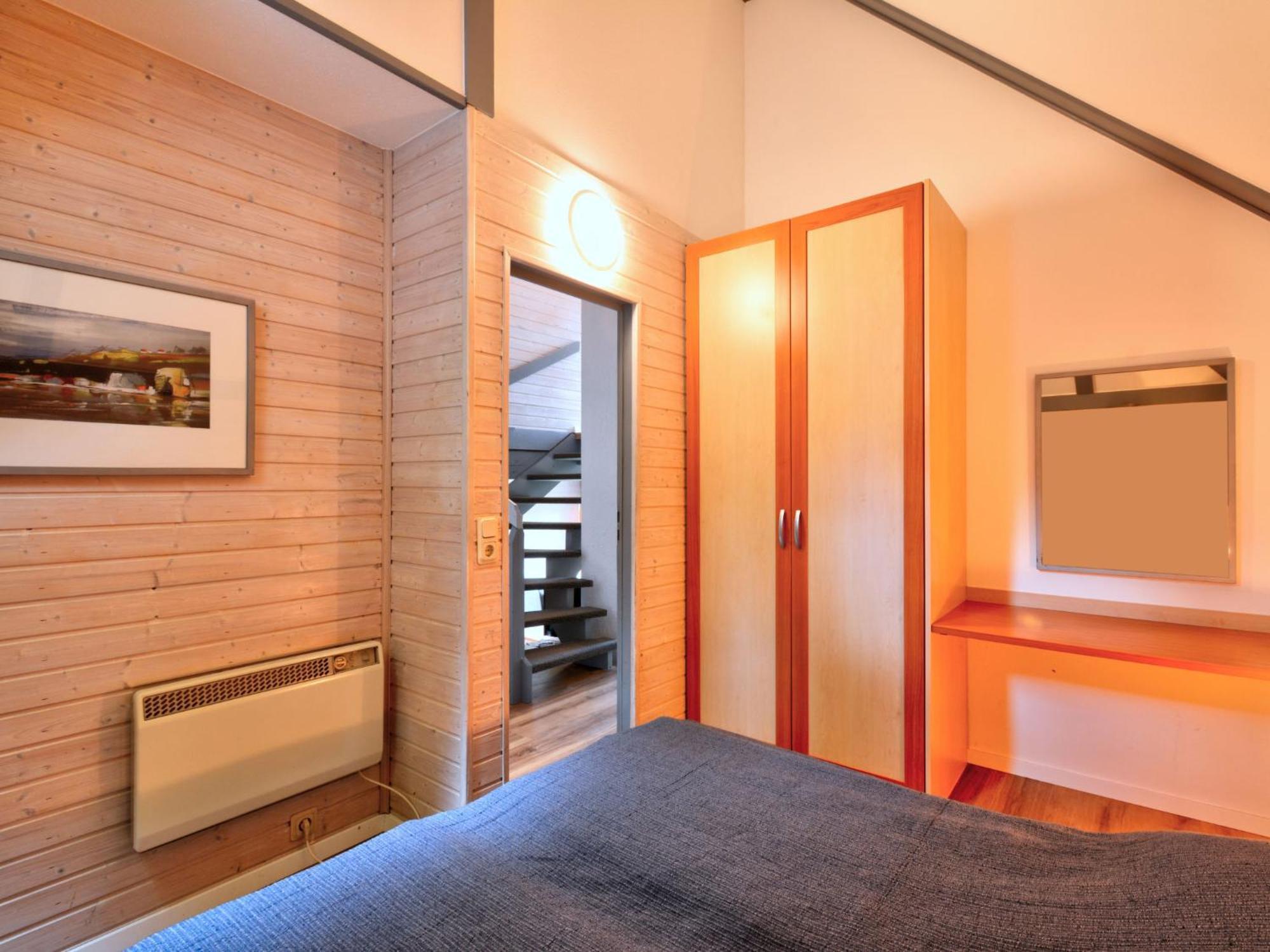 Holiday Home Dorf 2-Haus 68 By Interhome เคียร์ชไฮม์ ภายนอก รูปภาพ