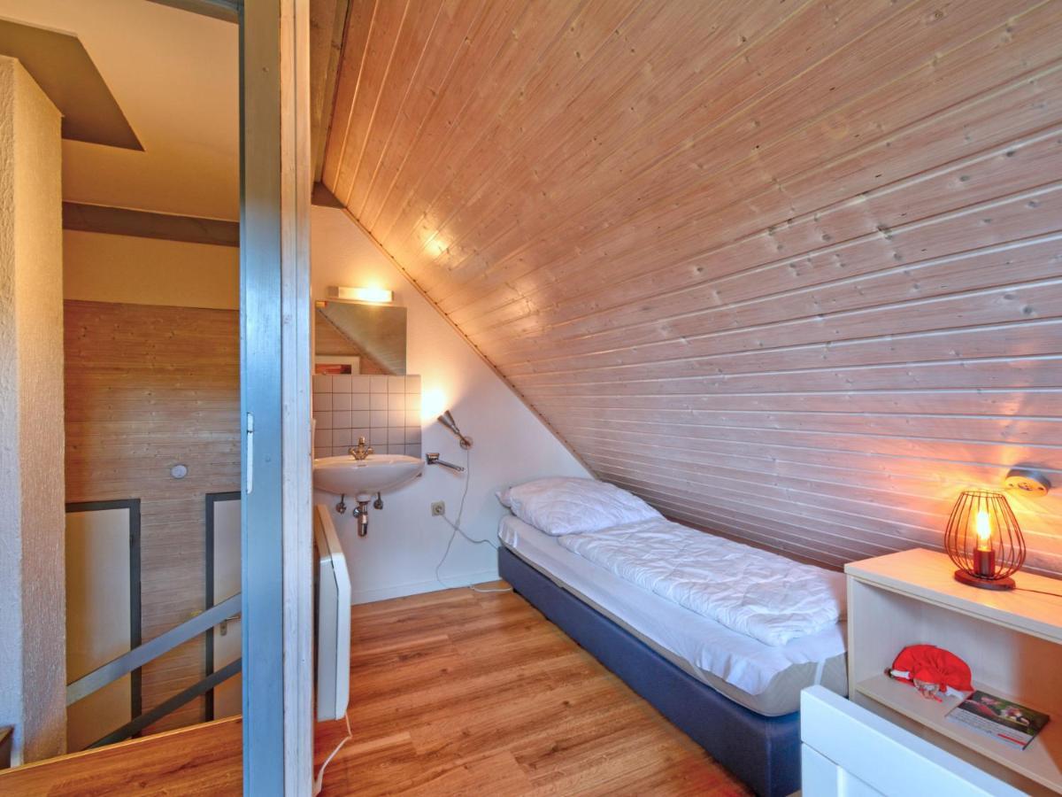 Holiday Home Dorf 2-Haus 68 By Interhome เคียร์ชไฮม์ ภายนอก รูปภาพ